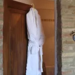 Fattoria Pieve A Salti Agroturismo