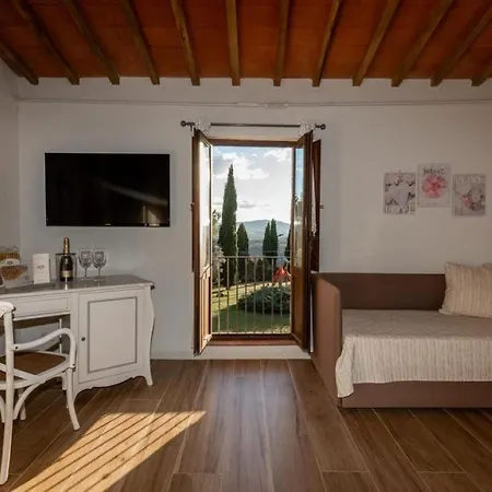 Fattoria Pieve A Salti Farm stay *