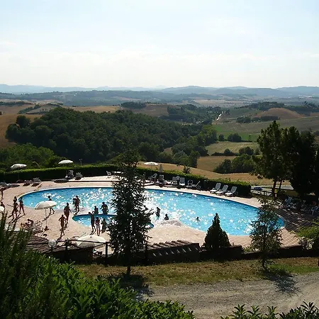 Fattoria Pieve A Salti Farm stay *
