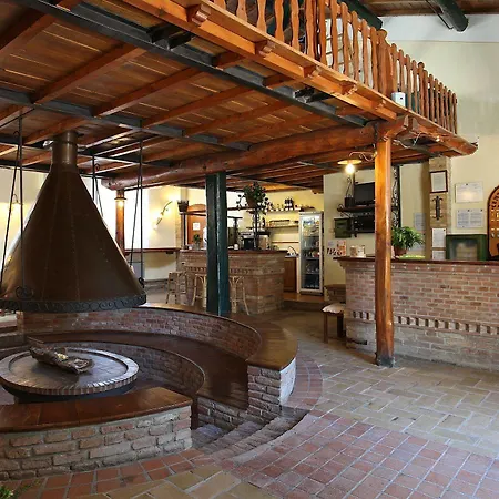 Fattoria Pieve A Salti Bauernhof Buonconvento