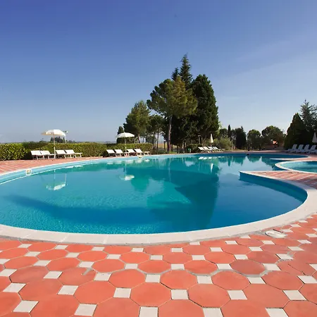 Fattoria Pieve A Salti Farm stay